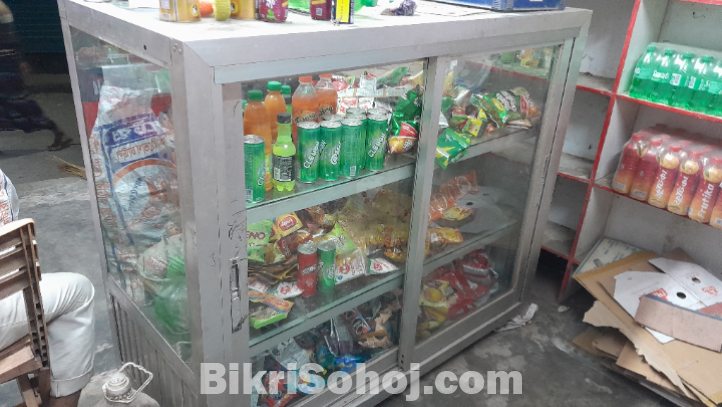 ডিসপ্লে সোকেস